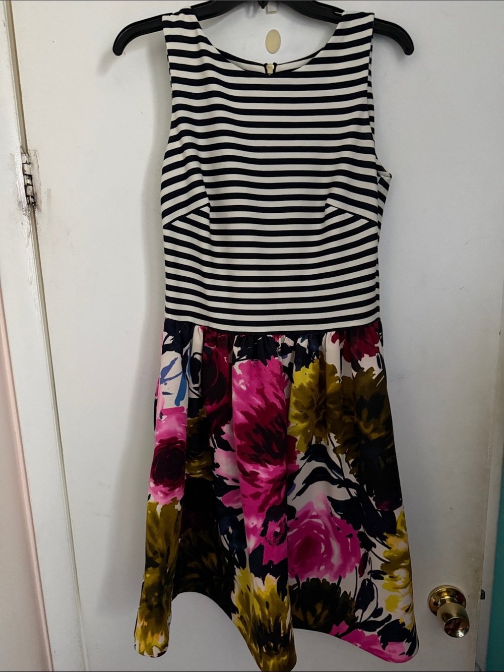 Women’sStriped Bodice Floral Skirt Fit & Flare Dress size 10